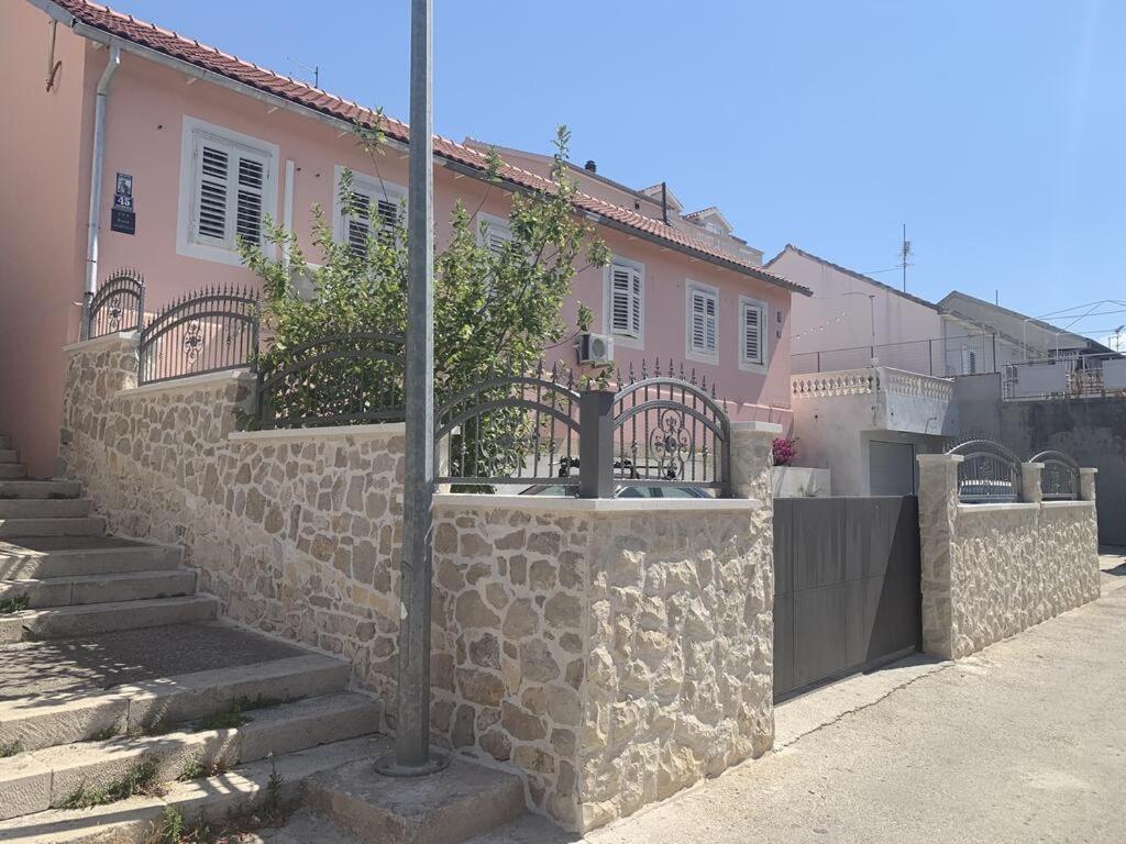Apartment Silvana Sibenik Exterior photo