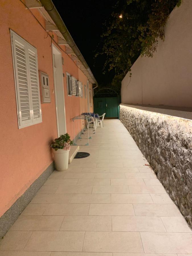 Apartment Silvana Sibenik Exterior photo